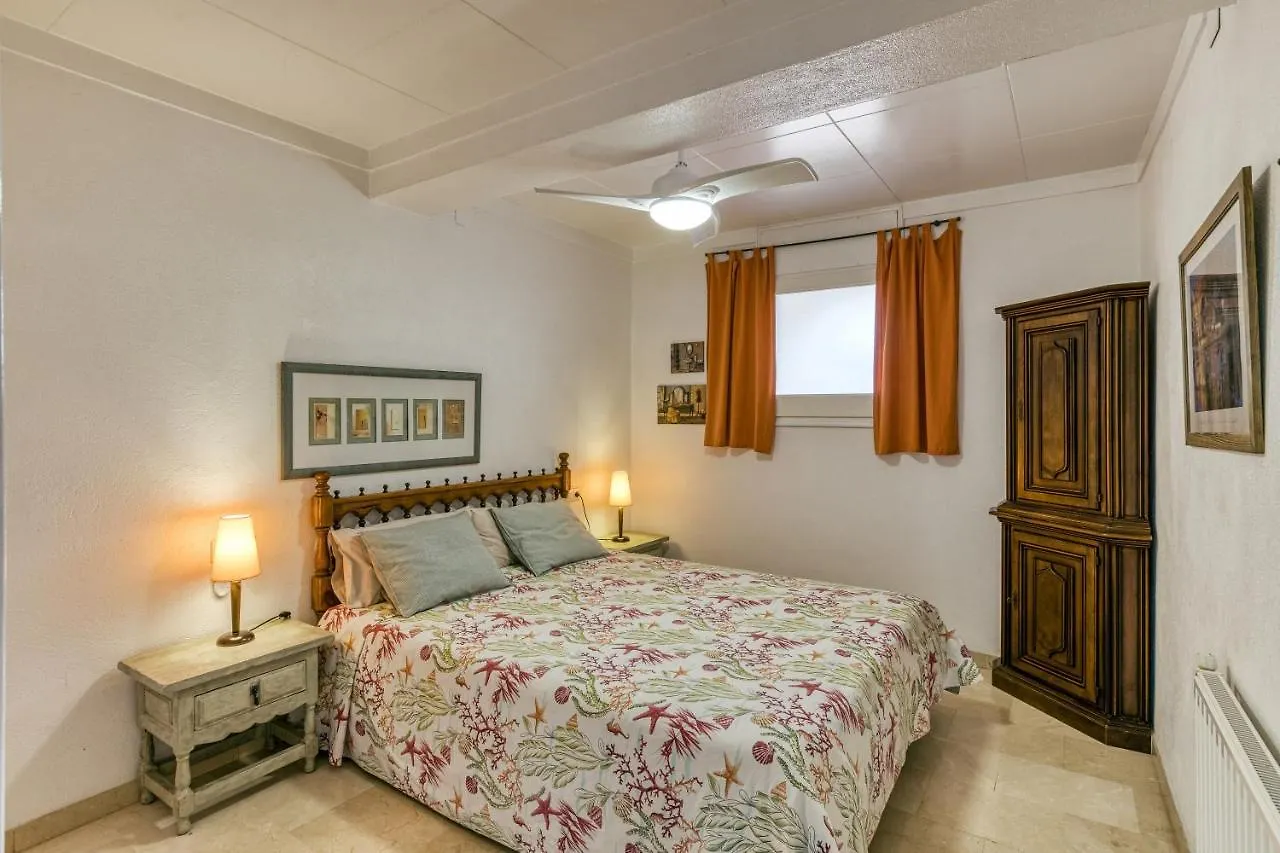 Art- Apartamentos Revilla Tacke F Empuriabrava 0*,